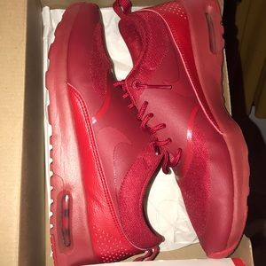 Air Max Thea Gym Red